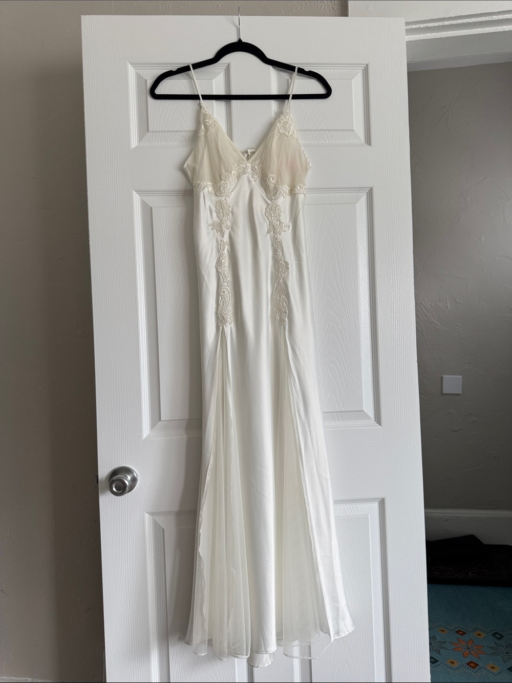 Vintage 2003 Victoria's Secret Silk & Lace Bridal Maxi Slip Dress - XS - Ivory
